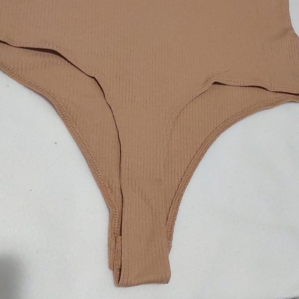 New Ribbed Ballet Neck Bodysuit Size L - Picture 2 of 3